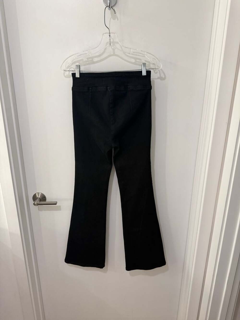 FRAME The Jet Set High Rise Flare Pull-On Black Jeans Sz 1 - Picture 2 of 8